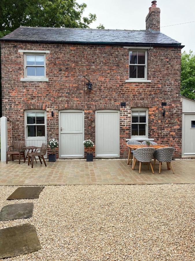 Grooms Cottage By Sheriff Hutton Castle Near York Luaran gambar