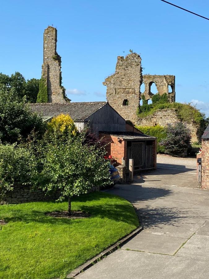 Grooms Cottage By Sheriff Hutton Castle Near York Luaran gambar