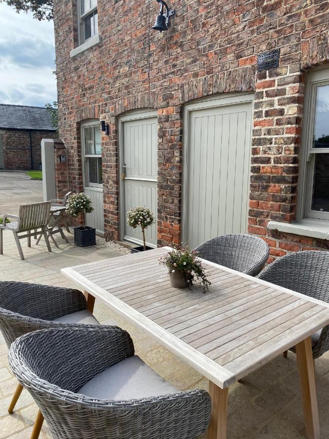Grooms Cottage By Sheriff Hutton Castle Near York Luaran gambar