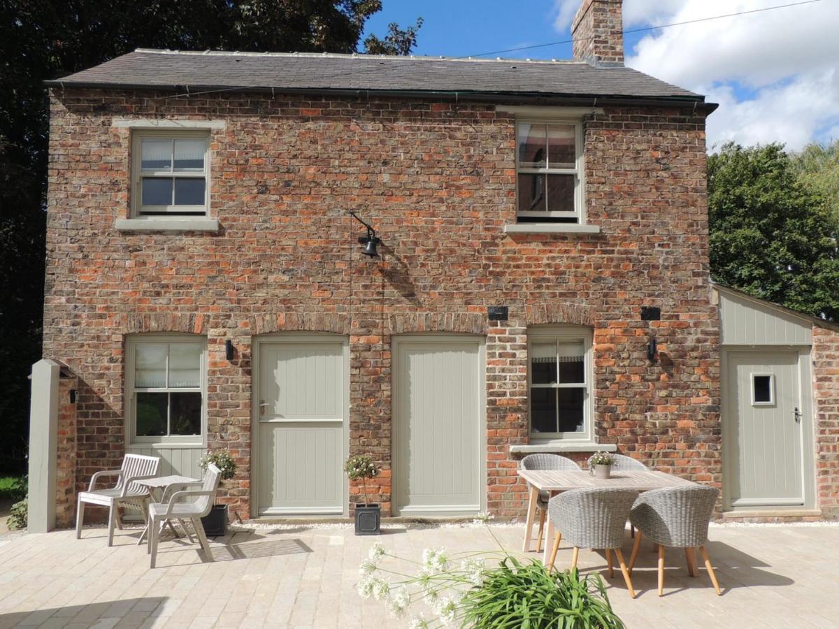 Grooms Cottage By Sheriff Hutton Castle Near York Luaran gambar